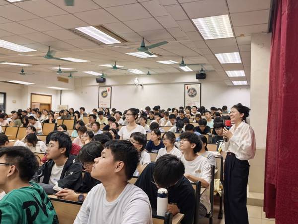 53bd4264694e52f15df3092702c2449